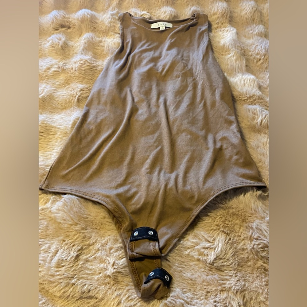 Gaze Women's Tan Bodysuit large